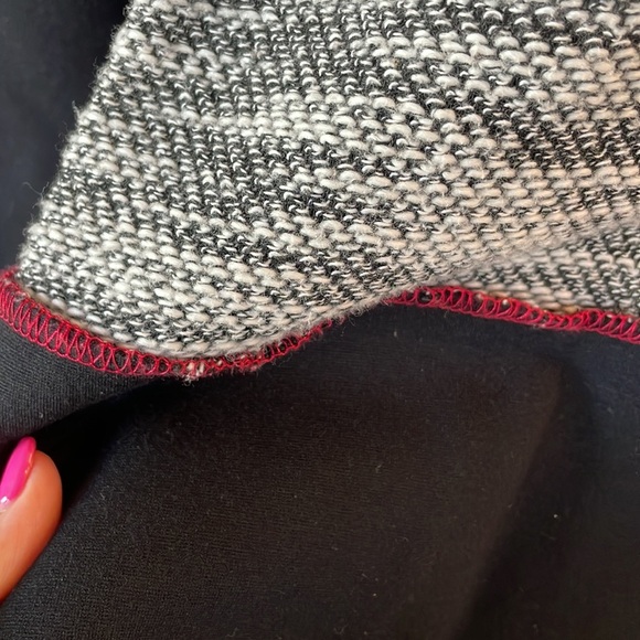 Zoe by Michael Phillips Canada multi textured pattern block cardigan relaxed Med - Picture 8 of 13